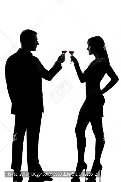 一對(duì)夫妻，男人和女人喝紅酒慶祝