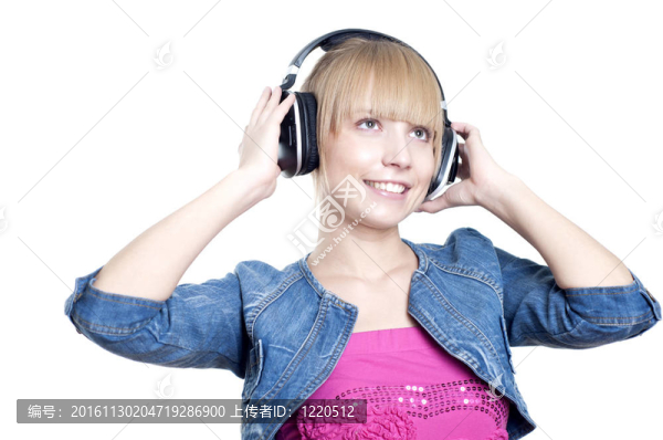 年輕迷人的女人上市的音樂(lè)