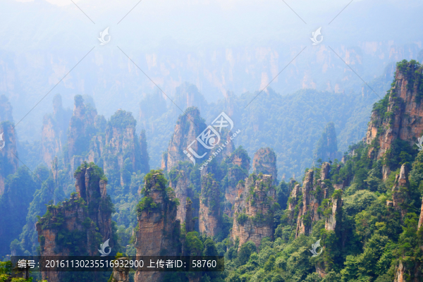 張家界群峰
