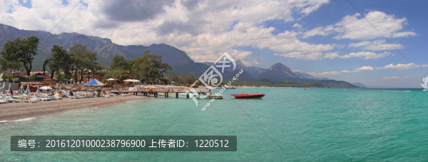 全景在凱梅爾海灘。