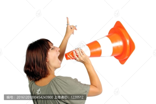 做演講的女孩