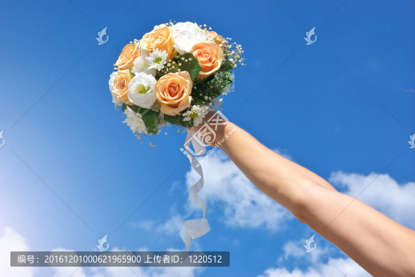 手中的花束
