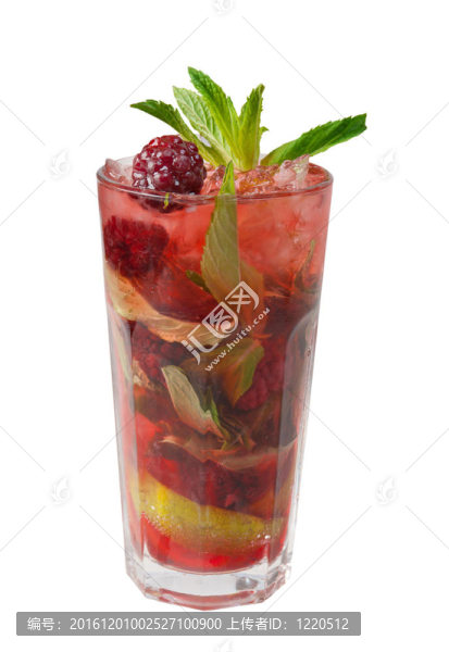 黑莓的mojito雞尾酒。特寫
