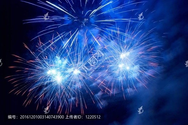 煙花；致敬。