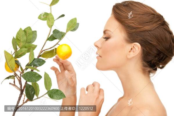 可愛的女人，檸檬樹枝