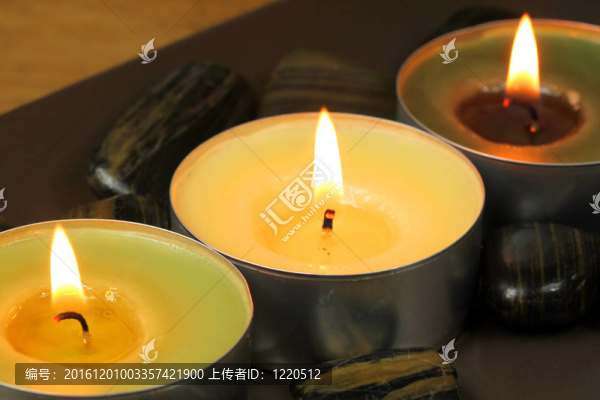 三蠟燭和石頭
