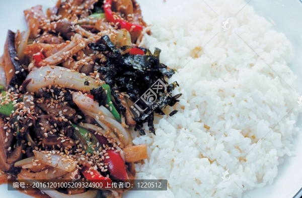 食品和菜肴