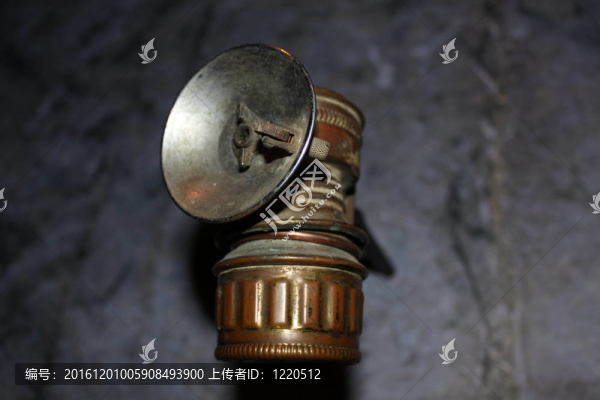質樸的采光