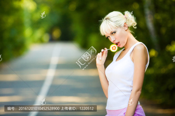 可愛的女孩