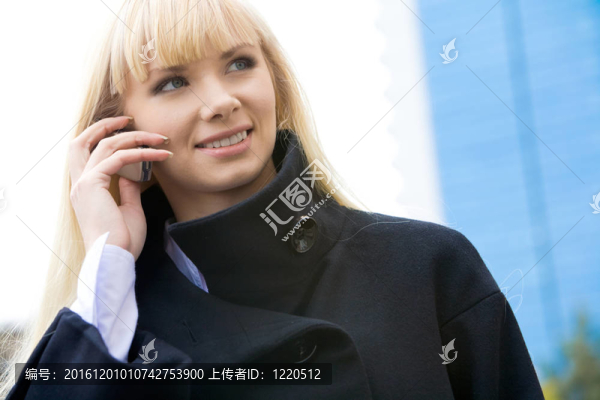 時(shí)尚的女人