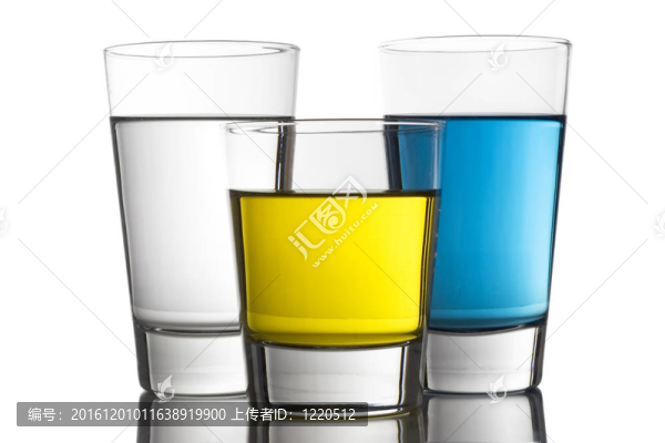 五顏六色的雞尾酒