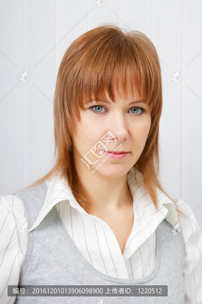 青年商業(yè)女性肖像