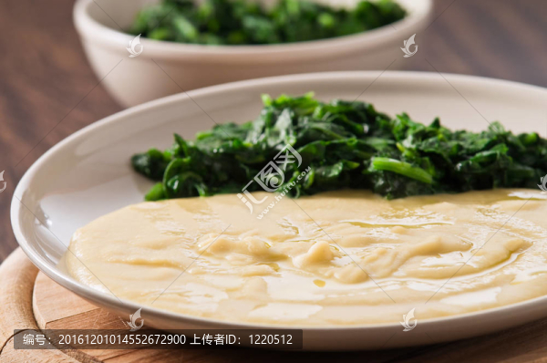 蠶豆醬菠菜。