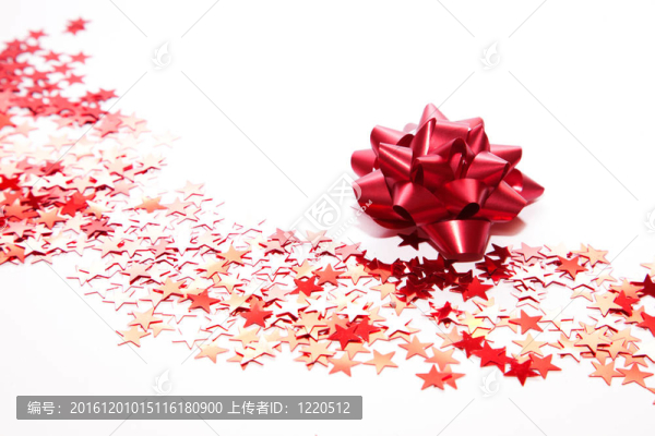 圣誕裝飾；紅絲帶和星星