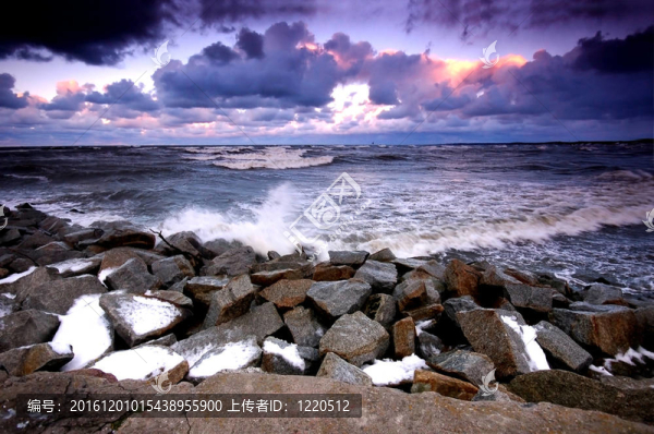 日落的海洋