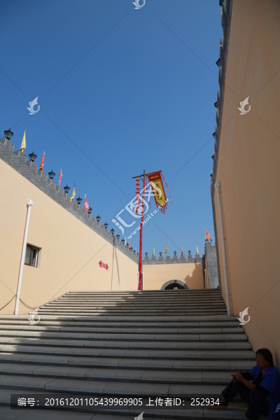 臺(tái)階