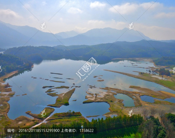航拍安徽黃山宏村秋色風(fēng)光