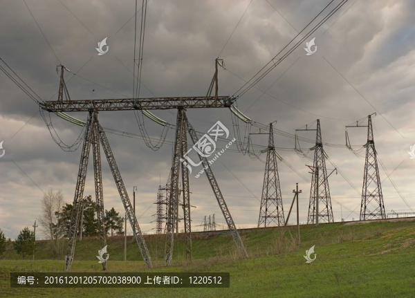 電源線