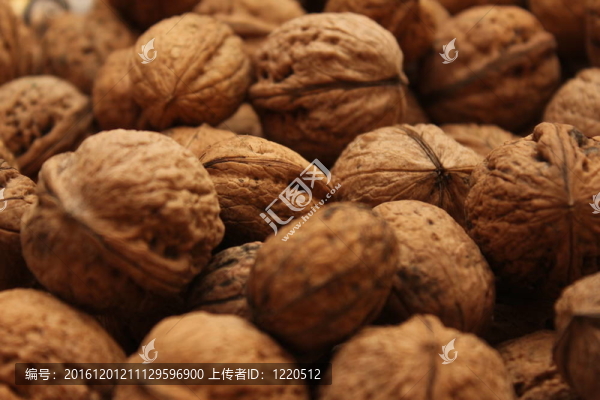 Wallnuts
