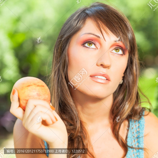 女人