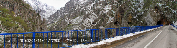 塔拉橋