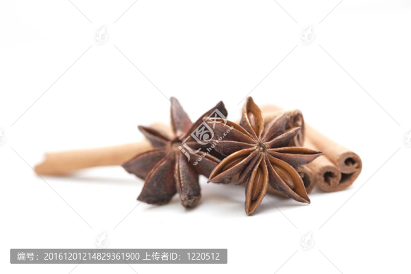 桂皮和八角