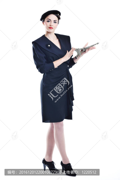 美麗的年輕女子與巴黎象征埃菲爾鐵塔