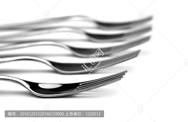 餐具準(zhǔn)備使用