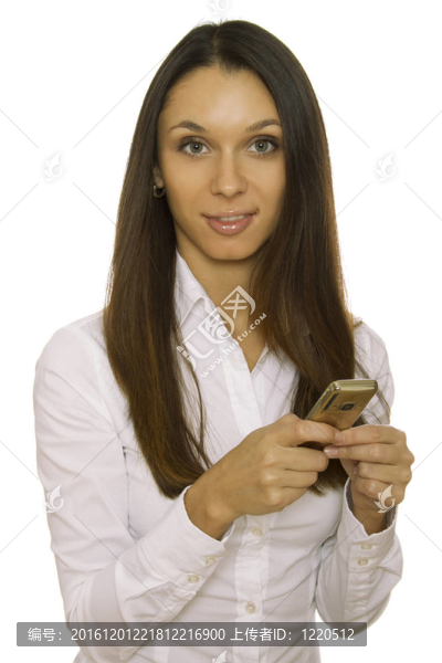手機(jī)上的女人閱讀信息