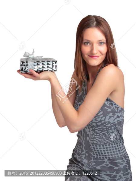 漂亮的年輕女人送禮物
