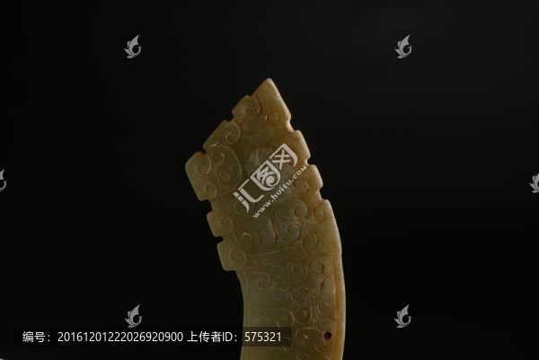 玉璜,戰(zhàn)國(guó)卷云紋虎型玉璜