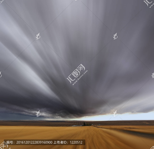 高速上的幻影。雷暴以上領(lǐng)域