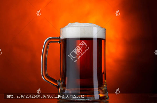 經(jīng)典啤酒杯