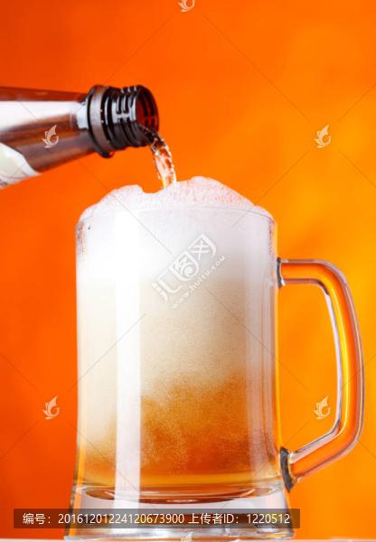 啤酒