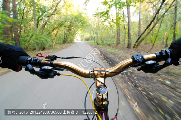 自行車