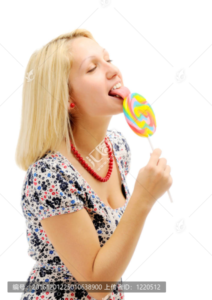金發(fā)美女舔棒棒糖
