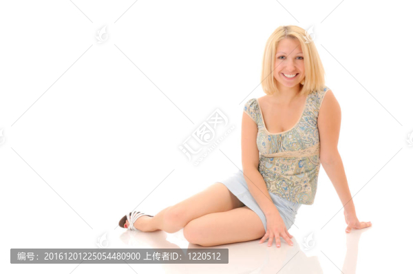 迷人的微笑金發(fā)美女