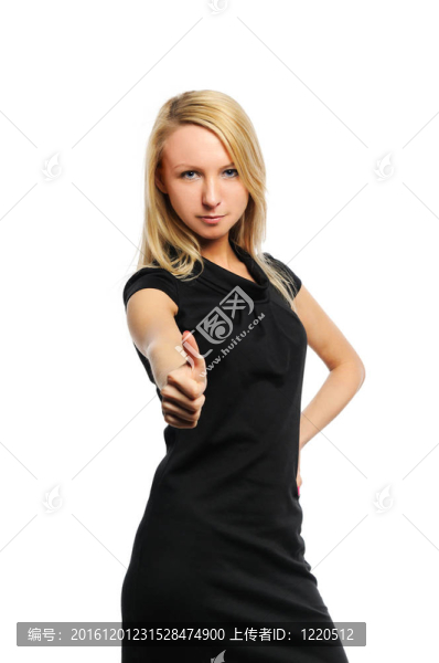 年輕漂亮的女人豎起大拇指