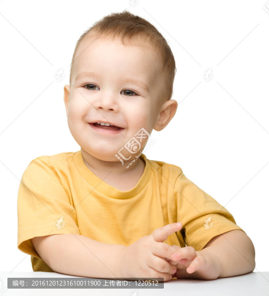 一個可愛的小男孩的肖像