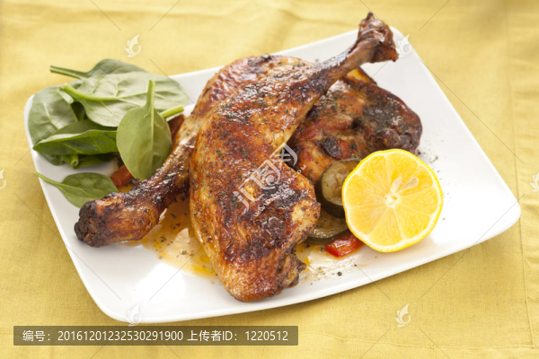 蔬菜烤雞肉