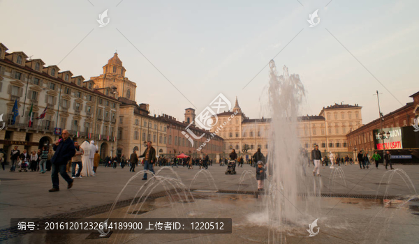 城堡廣場在都靈；意大利