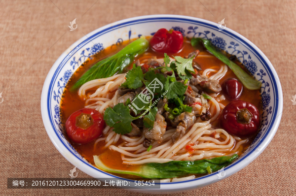 泡椒雞雜面