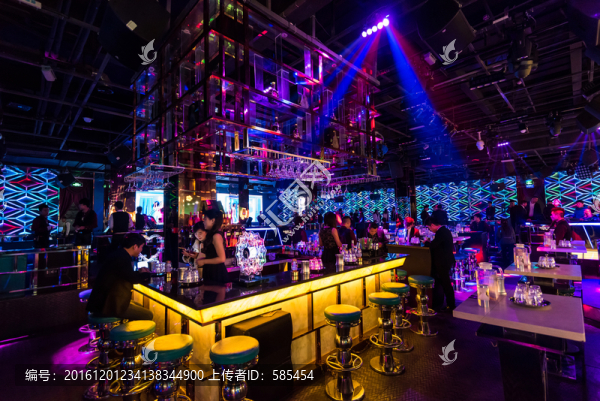 酒吧