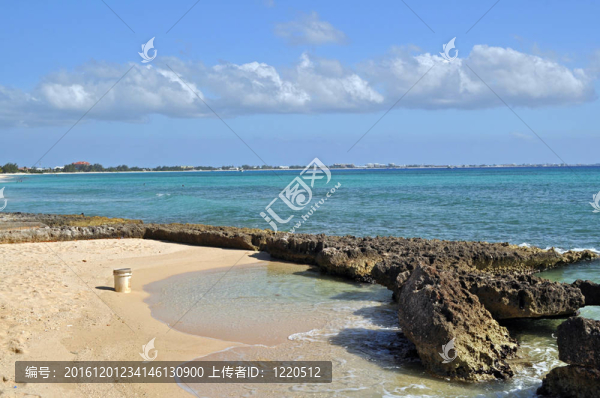 大開曼島的海岸線