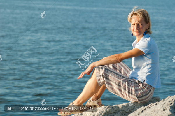 女人與大海