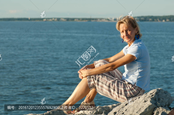 女人與大海