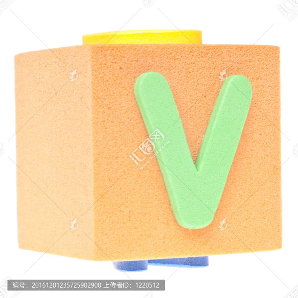 泡沫塊上的字母V