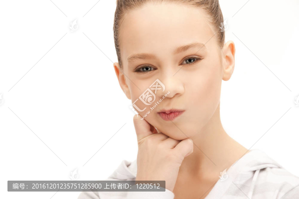 沉思的少女