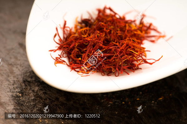 賽峰集團。藥草和香料
