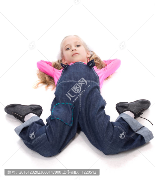 一個(gè)年輕美麗的女孩的肖像